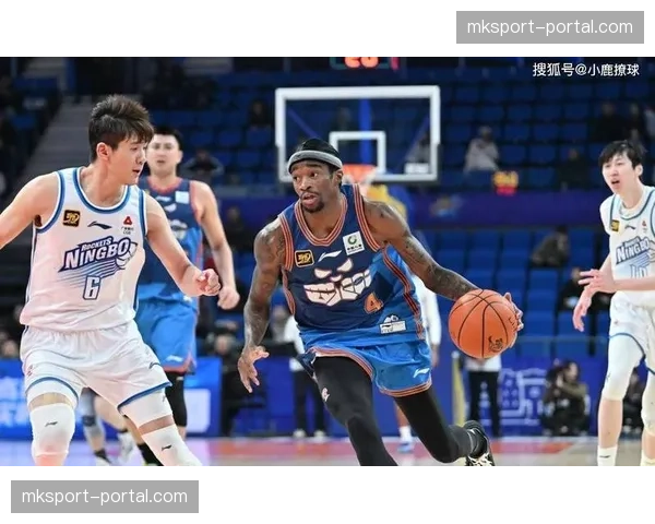 广东四外援阵容保持不变，杜锋要把五小战术发挥到极致